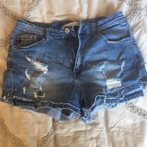 KanCan Ripped Jean Shorts Size W11 29